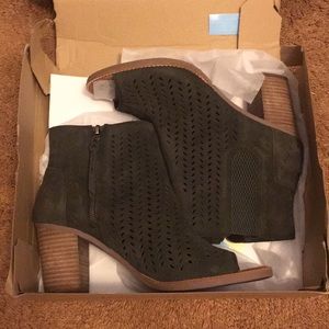 Majorca Peep Toe TOMS booties